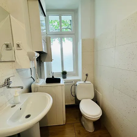 Homestay Na Parterze 10 Minut Pieszo Do Centrum & Parking Sopot