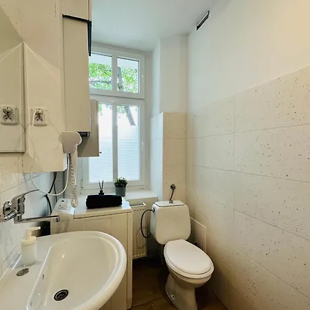 Homestay Na Parterze 10 Minut Pieszo Do Centrum & Parking