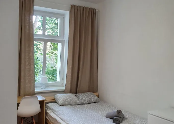 Na Parterze 10 Minut Pieszo Do Centrum & Parking 民宿